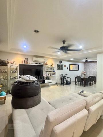 Fully Renovated Bandar Bukit Tinggi 2 Klang 2 Storey Terrace House 1