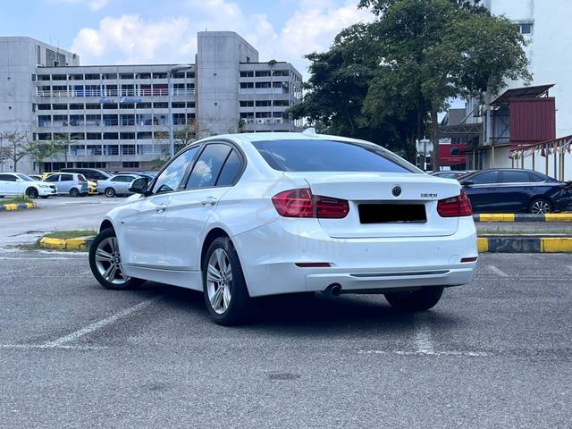 2013 Bmw 320i (CKD) 2.0 (A) FULL LOAN - 2