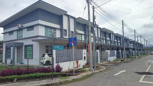 Below Market Value - Taman Vila Arc Tuaran (4 Bilik) - Luas 1832 sqf 1