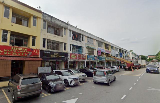 Ground Floor Shop For Rent @ Puchong Utama 1