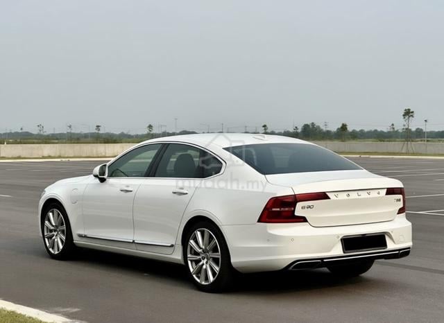 [2017] Volvo S90 2.0 T8 Insciption Plus B&W System - 2