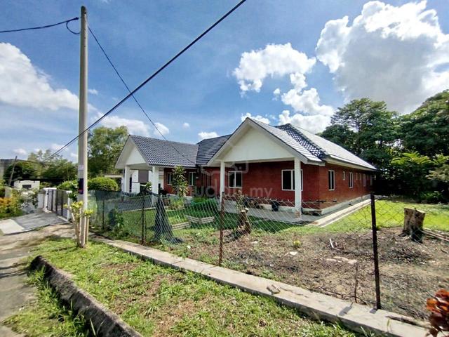 Rumah Besar Tanah Luas utk di Sewa 1