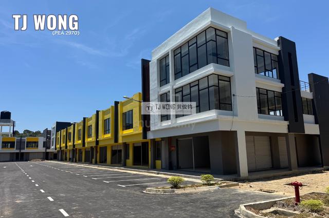 Sipitang Walk - Largest Township - Bataras. Watson. Ninso. YKL. Zus 1