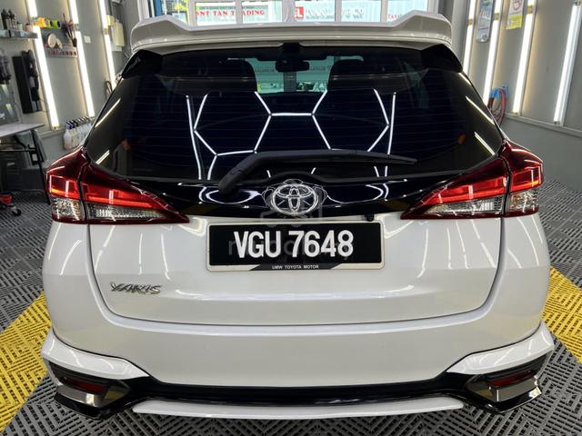 2021 Toyota YARIS 1.5 E (A) TIP TOP ONE OWNER - 5