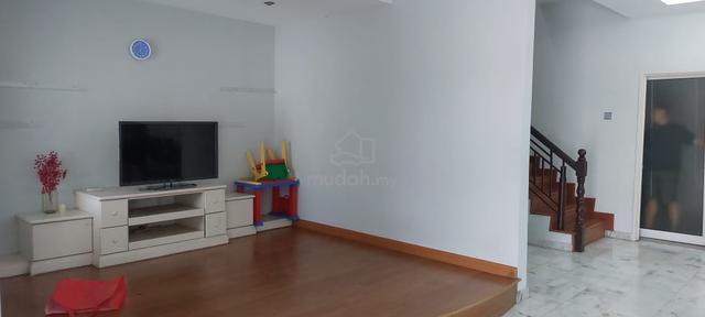 Kota Kemuning house for rent 1