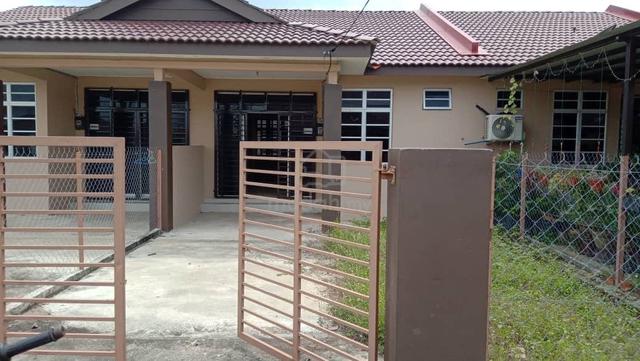 Rumah teres di kuala besut untuk dijual SEGERA TAMAN sri bayu 1