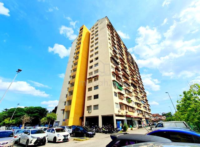 Pandan Ria Apartment (Block B) 1