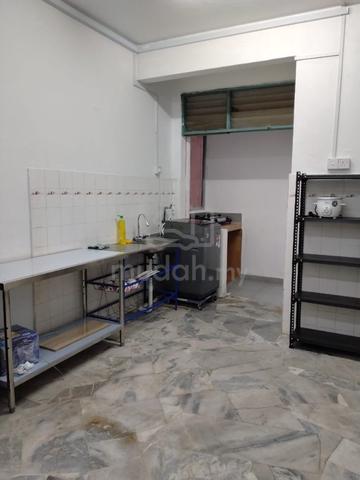 Dahlia Apartment (Jalan Melor) 1
