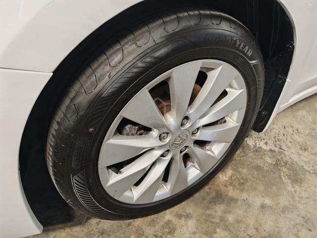 2010 Honda Accord 2.0 (A) B/ListBolehLoanKedai - 3