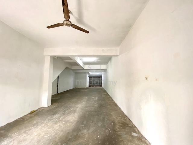 Kota Pendamar, Port Klang, 2 Sty, Shop, 20x75, New Paint, Facing Road 1