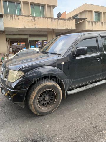 2011 Nissan NAVARA 2.5 STANDARD (M) - 4
