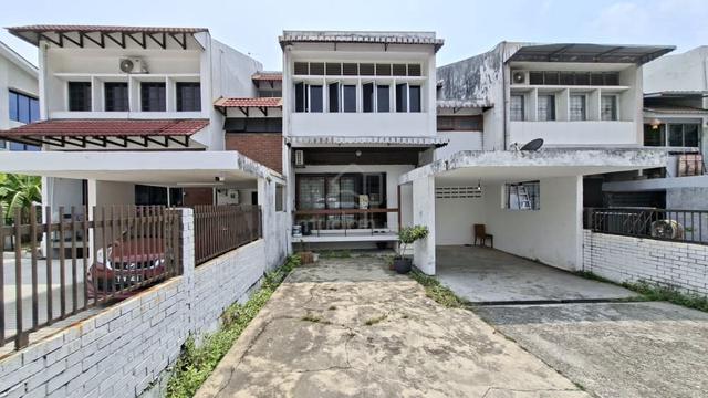 Selangor Petaling Jaya Freehold 2-Storey Terraced House For Sale 1