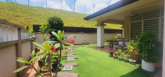 Three Storey Corner Semi-D FOR SALE @ Damai Gayana, Cheras 1