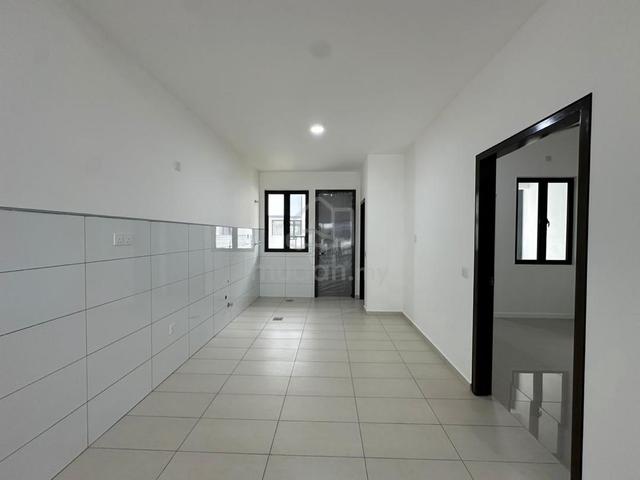 Nadira bandar bukitb raja for sell 2