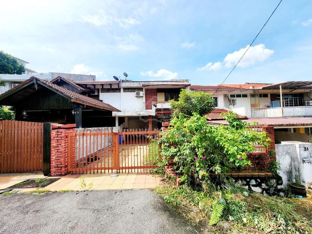 Double Storey Superlink 24x80 Seksyen 6 Shah Alam 1