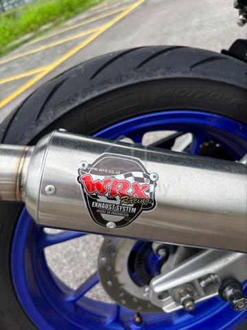 2022 Yamaha R15M - photo 8 of 10