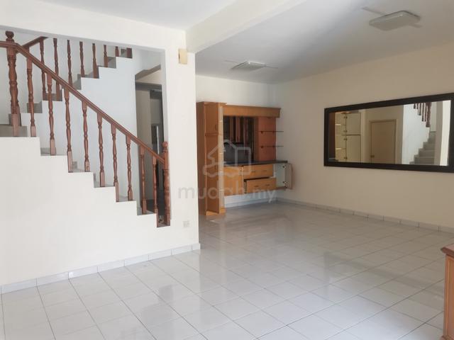 2 storey Bukit Rimau house for rent, Kota Kemuning 1
