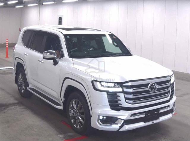 Recon 2025 32KM 6AA Toyota LandCruiser 3.4 J300 ZX - 1