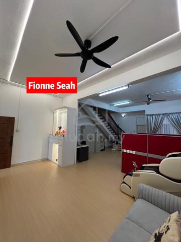 Georgetown 2 Storey Semi Detached for Sale Nice Renovation 1