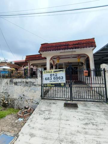 Tangkak Jaya single storey terrace house 1