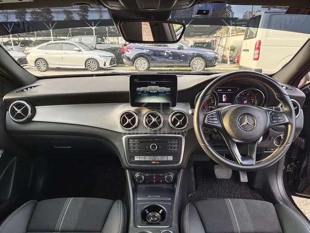 2017 Mercedes Benz GLA200 (CBU) 1.6 (A) - 5