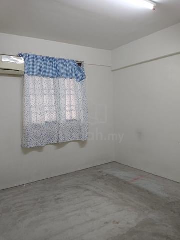Krystal Heights 1