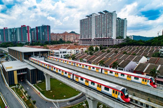 RM 1.4K /mth ! Next to MRT LRT - 100% Loan | Near TRX Midvalley - 2 CP 1