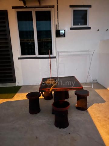 rumah conner lot untuk disewa 1