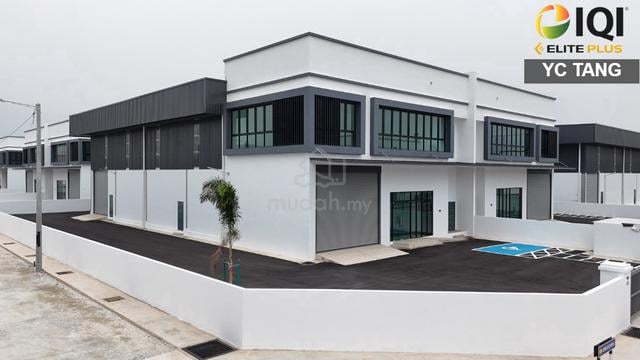 Semi-Detached Factory for Rent at IKS Bukit Minyak |200 AMP 1