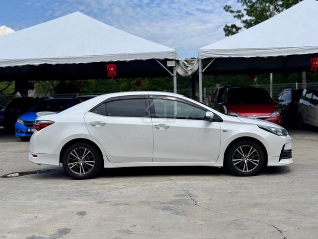 Toyota COROLLA ALTIS 1.8 G FACELIFT LADY LOW MILE! - 3