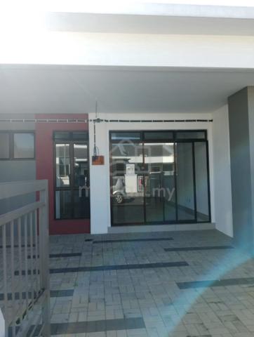 Ruby 4 Teres 1 Tingkat Di Bandar Putera 2 Klang Mampu Milik 1