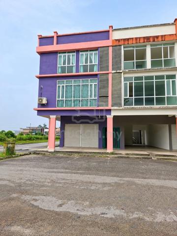 For Sale 3 Storey Corner ShopLot Kota Samarahan  (Nearby Amber Residen 1