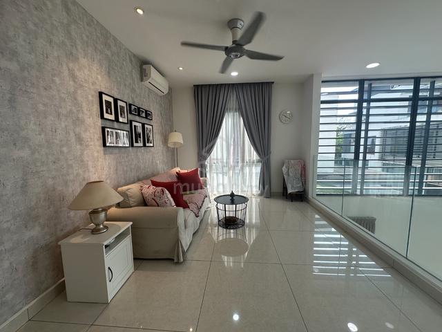Modern Bungalow at Long Branch Residence, Kota Kemuning, Shah Alam 1