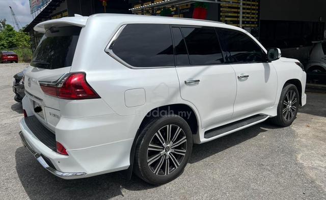 2020 Lexus LX570 5.7 (A) - 4