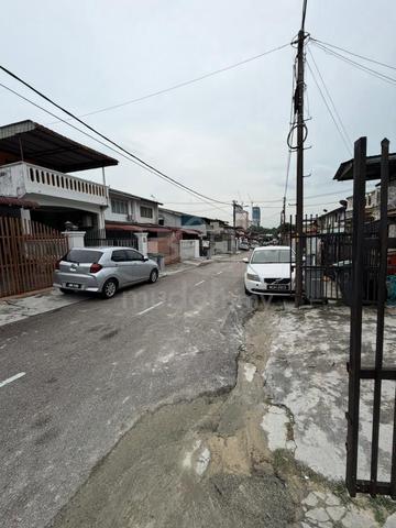 Jalan seroja, johor jaya, double storey lowcost, full renovation. 1