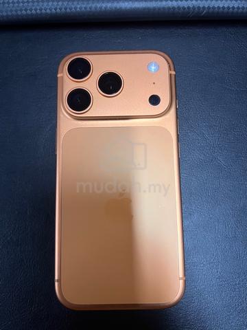 IPHONE 17pro 256gb to let go - photo 2 of 5