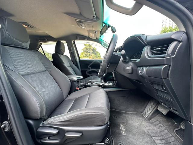 2022 Toyota FORTUNER 2.4 DIESEL WRTY TOYOTA 2027 - 3