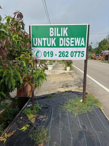 Tiga Bilik Sewa (Perempuan Sahaja) Kg Sat Hulu Tanah Merah Kelantan 1
