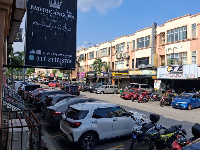 taman prima saujana shop lot 1