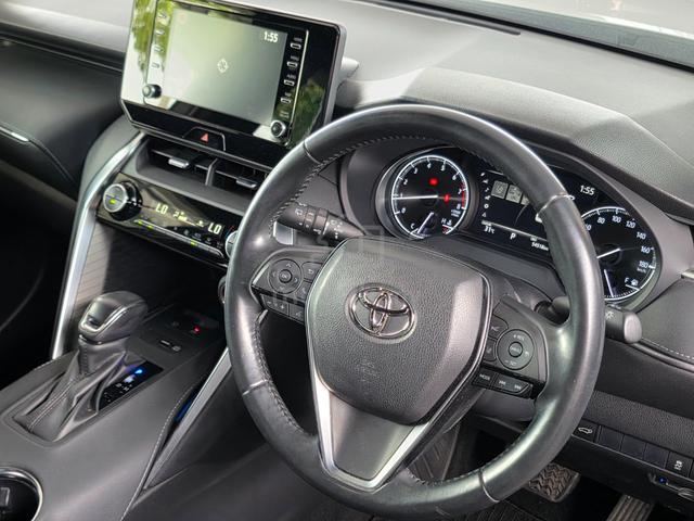 2021 Toyota HARRIER 2.0 G (A) HIGH LOAN APPROVE - 4