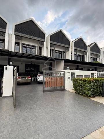 Fully Renovated Double Storey Ekoflora Seri Austin 1