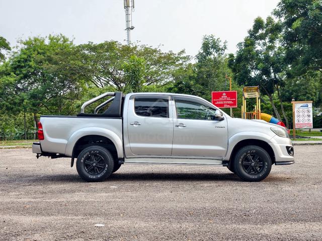 2015 Toyota HILUX 2.5 G TRD SPORTIVO MY14 KUN25R - 5