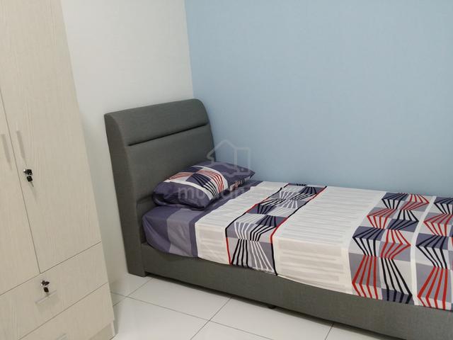 PLATINO JB Nr Paradigm Mall-SINGLE Room 1 MALE ONLY Fully Furnish WiFi 1