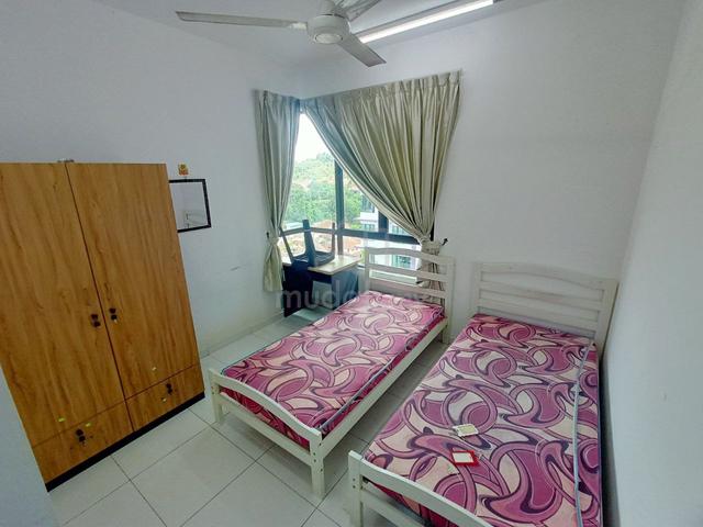 FEMALE UNIT MASTER ROOM The Heights Residence Ayer Keroh MMU Melaka 1