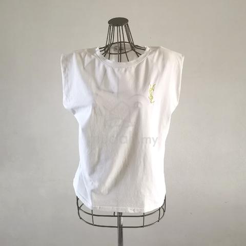 Carousel Image
