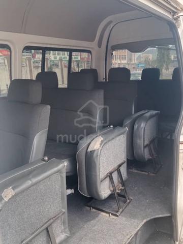2011 Toyota HIACE 2.5 FACELIFT (M) - 3