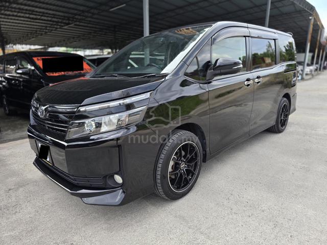 2015 Toyota VOXY 2.0 ZS GS (A) 💚 3 YEARS WARRANTY - 2