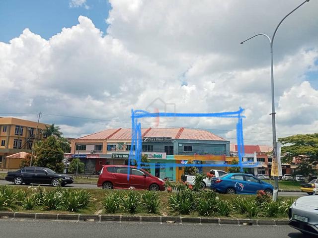 Main road first floor corner / intermediate commercial shop office 1