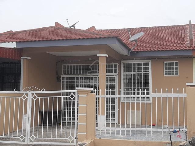 Rumah di Taman Bukit Sendayan 1