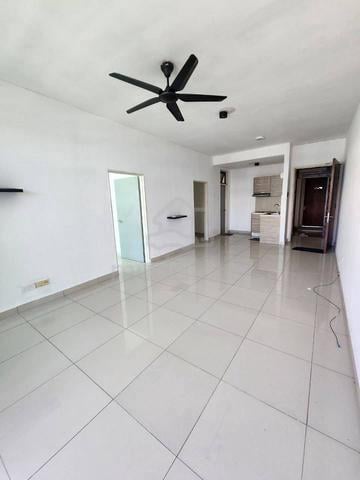 Parc Regency 1